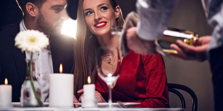 Posezení jako v ráji: menu s tataráčkem, variací steaků a palačinkou se zmrzlinou