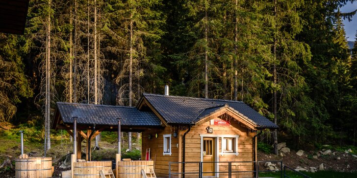 Dovolená v Nízkých Tatrách: polopenze a koupele ve venkovní finské kádi