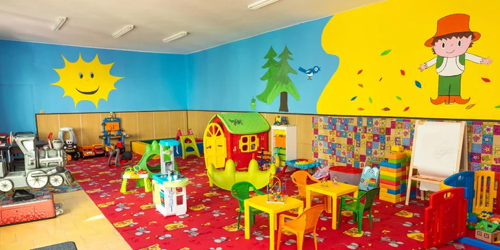 2 vstupy do dětské herny a frappé či ledová čokoláda, případně i zákusek