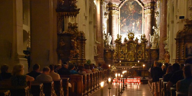 Noční koncerty při svíčkách v kostele u Karlova mostu
