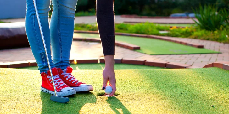Hodina a půl adventure golfu v Beskydech pro celou rodinu či partu přátel