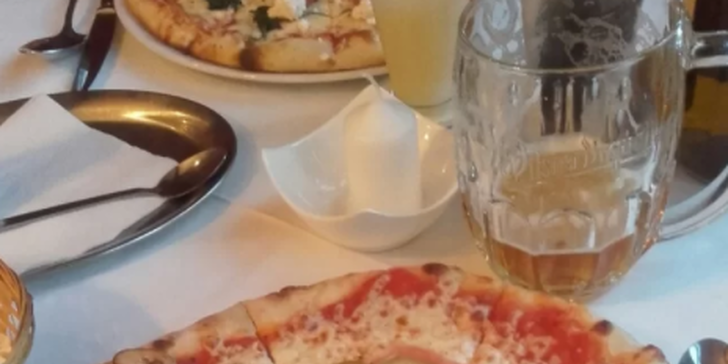 Objevte Itálii v srdci Frýdlantu: Dvě skvělé pizzy v přepychové restauraci