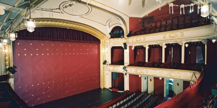 Vstupenka na operu Bohéma v městském divadle