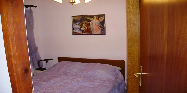 Týden v chorvatském letovisku Žaborič v apartmánovém domě jen 40 m od moře