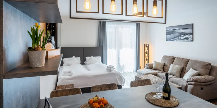 Přímo v apartmánu vás přivítá lahev prosecca (na fotce dvoulůžkový apt).