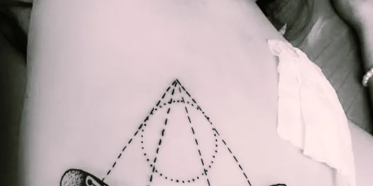 Láska na celý život: Parádní kérka od profesinálů ze studia Tata Tattoo