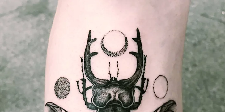 Láska na celý život: Parádní kérka od profesinálů ze studia Tata Tattoo