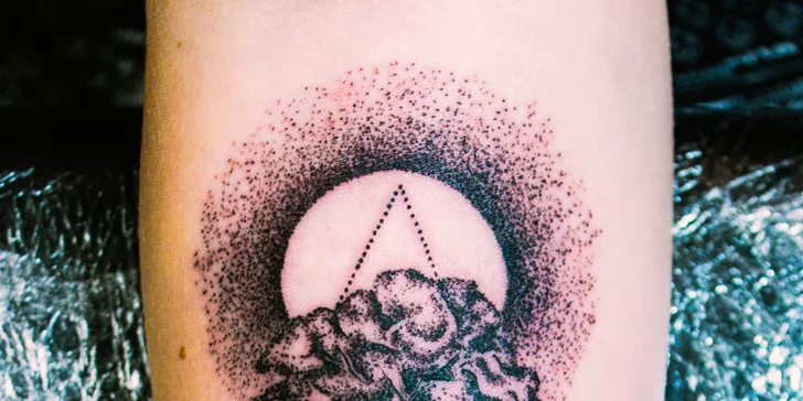 Láska na celý život: Parádní kérka od profesinálů ze studia Tata Tattoo
