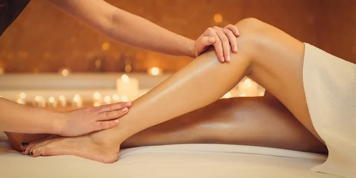 120 minut relaxu pro dámy s masáží a drinky v salonu Royal Jasmine Spa