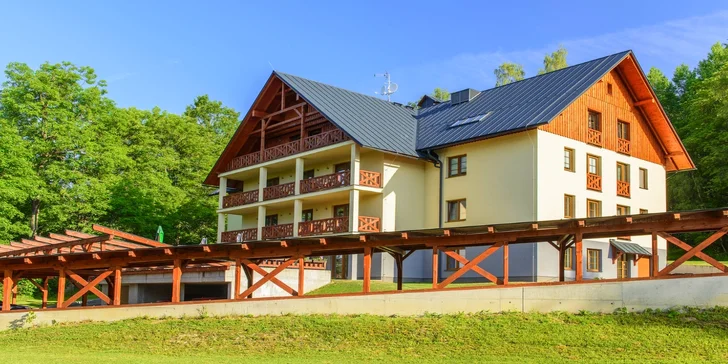 Krkonoše: pobyt pro dva i rodinu v útulných apartmánech
