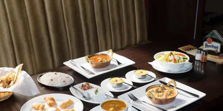 Autentické nepálské menu pro dva – masové i vegetariánské speciality