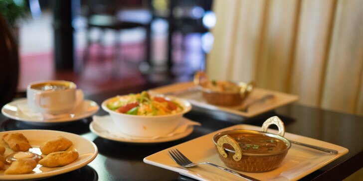 Autentické nepálské menu pro dva – masové i vegetariánské speciality