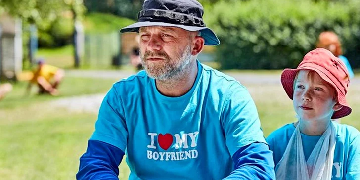 2 vstupenky na letní rodinnou komedii Špunti na vodě v kině Lucerna