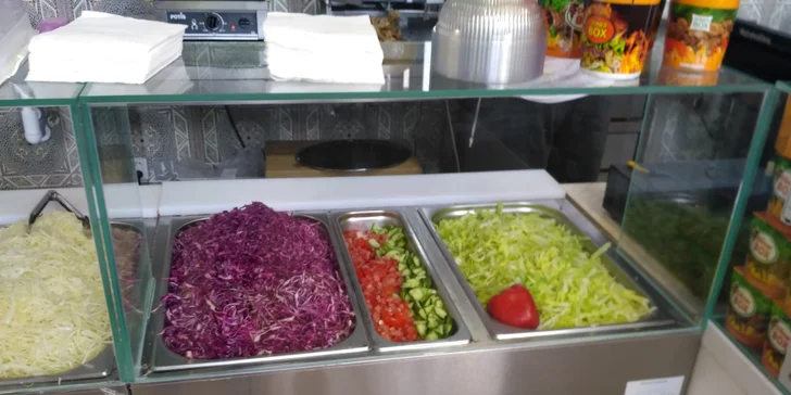 Jídlo s sebou pro 1 či 2 osoby: Kebab a pití z bistra na náměstí Jiřího z Poděbrad