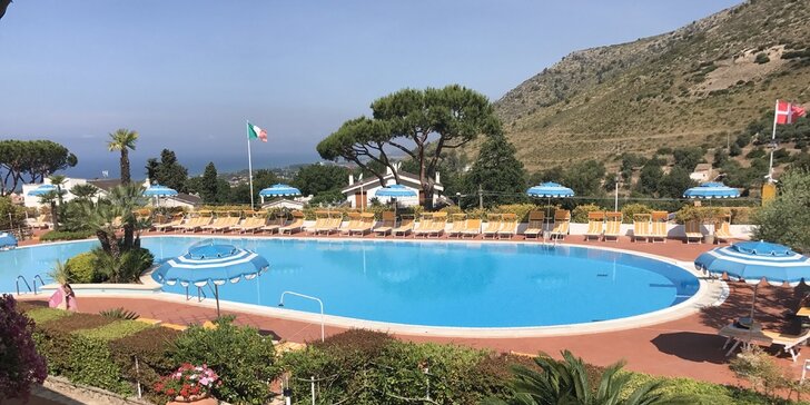 Itálie, Sperlonga - zářijová dovolená na 7 nocí v rezidenci s bazénem a lehátky