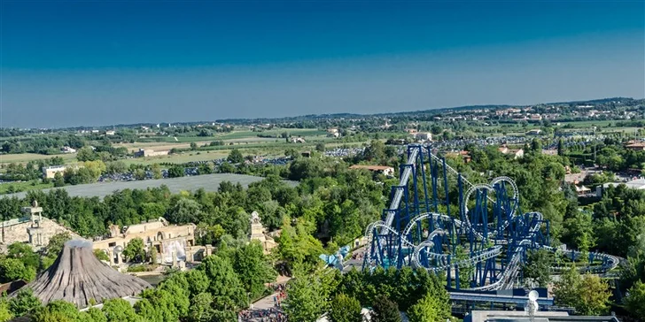 Gardaland - úžasné zážitky a nespoutaná zábava na břehu jezera Lago di Garda