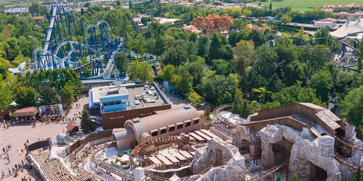 Gardaland - úžasné zážitky a nespoutaná zábava na břehu jezera Lago di Garda