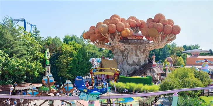 Gardaland - úžasné zážitky a nespoutaná zábava na břehu jezera Lago di Garda