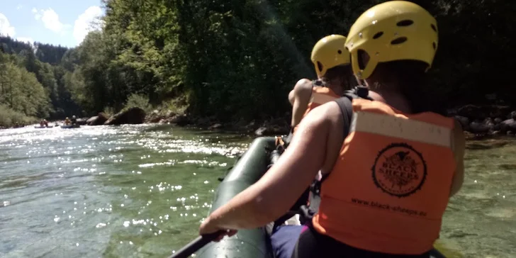 Ochlaďte se v parných dnech: půldenní rafting na krásné rakouské řece Salza