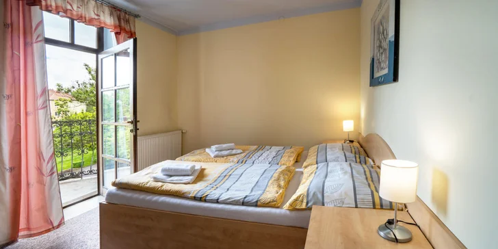 V nabídce jsou termíny až do prosince 2021, dorazit můžete v páru nebo s rodinou.