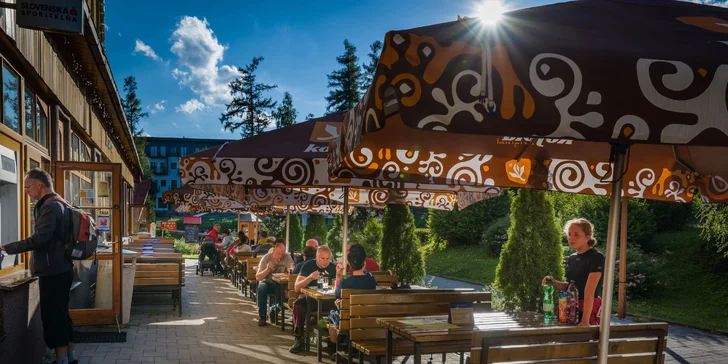 Léto i podzim v srdci Vysokých Tater: Plná penze i relaxace v bazénu a sauně pro 2