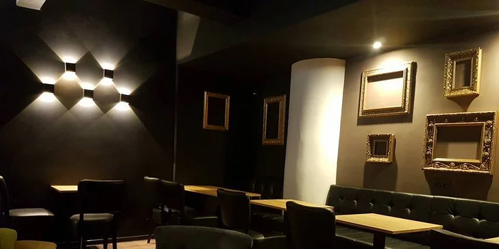 Domácí lívanec a šálek kávy: skvělá snídaně i odpolední svačinka