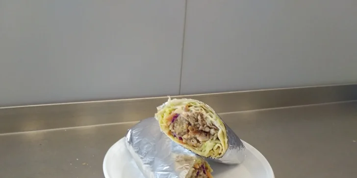 Kebab s kuřecím gyrosem na "Pavláku": Na oběd i cestou z pařby přijde vhod