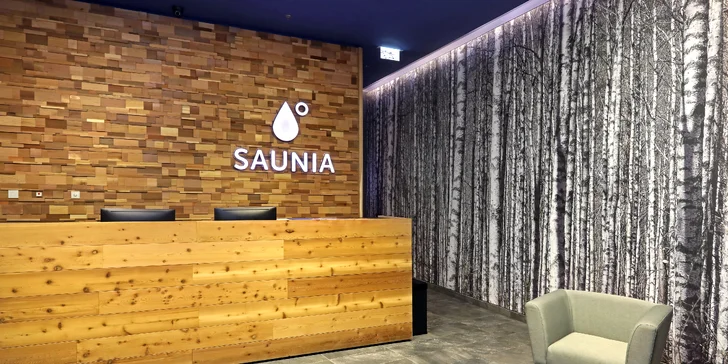 Časově neomezený vstup do saunového světa Saunia, peeling, limonáda a sekt
