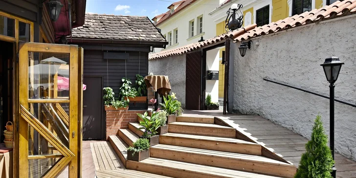 Poezie pro gurmány: Pochutnejte si ve dvou na 3 chodech dle vašeho výběru