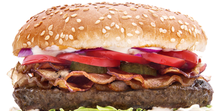 2× burger menu s sebou: 150 nebo 300 g masa, hranolky i obal k odnosu z Poruby až domů