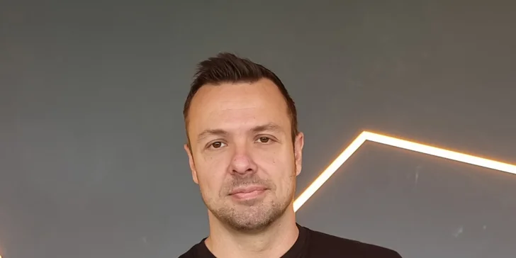 Pod svá křídla si vás vezme zkušený osobní trenér Radek Illek.