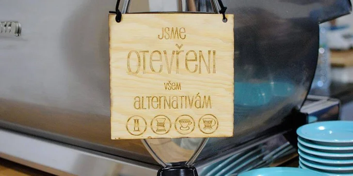 Káva z poděbradské pražírny: espresso, lungo, cappuccino nebo filtrovaná