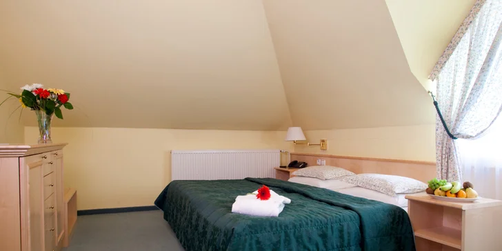 Relaxační pobyt v Trenčianských Teplicích: Neomezený wellness a polopenze pro 2