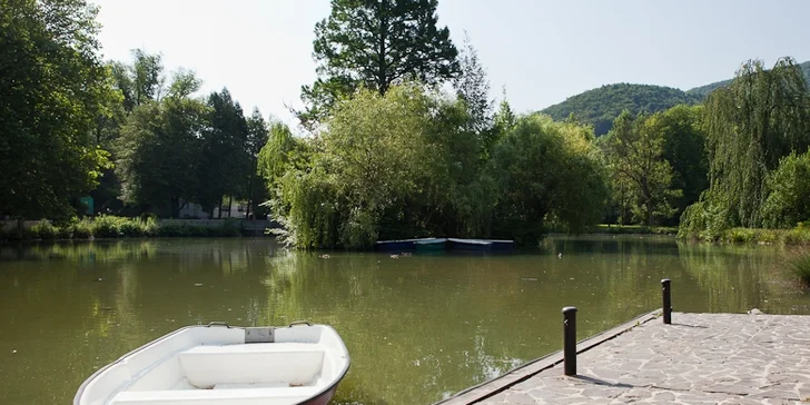 Relaxační pobyt v Trenčianských Teplicích: Neomezený wellness a polopenze pro 2