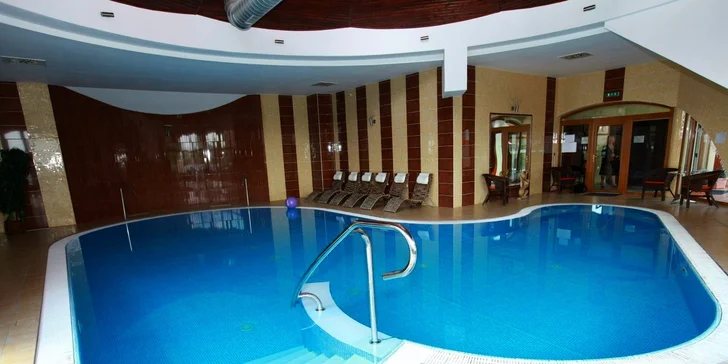 Ve dvou do Veľkého Mederu: Snídaně či polopenze a odpočinek ve wellness