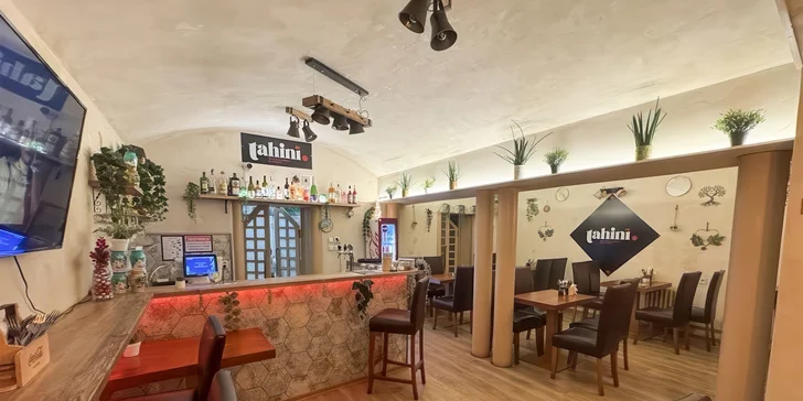 Otevřený voucher platí na celý sortiment restaurace. 