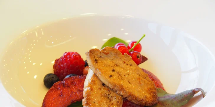 Degustační menu s jedinečným výhledem na celé Brno z 15. patra M-Paláce