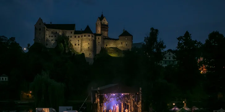 Derniéra muzikálu Kapka medu pro Verunku v přírodním divadle na Konopišti