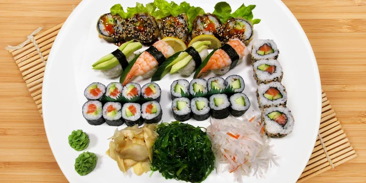 Sushi sety: 29 nebo 39 čerstvých kousků včetně wasabi, zázvoru a salátu