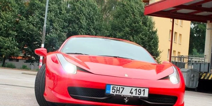 Dechberoucí jízda luxusním sporťákem dle výběru