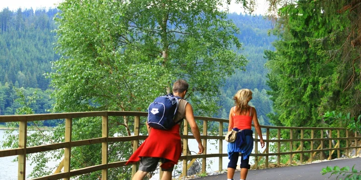 Zima na břehu Lipna: Pobyt s polopenzí a pestrou nabídkou sportu i zábavy