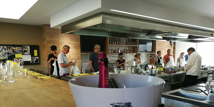 Vařte jako francouzský šéfkuchař: kurz s Janem Rimplerem ve škole Kuliner