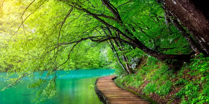 Poznávací zájezd do Chorvatska na Plitvická jezera včetně dopravy a průvodce