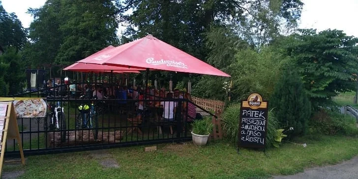 V létě jistě oceníte zahrádku.