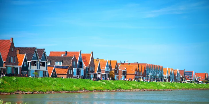 Amsterdam, degustace sýrů na tradiční farmě a přístavní městečko Volendam