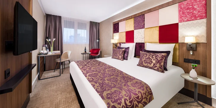Ubytujete se ve 4* hotelu Mercure Budapest Korona, který se nachází asi 500 metrů od Velké tržnice. 