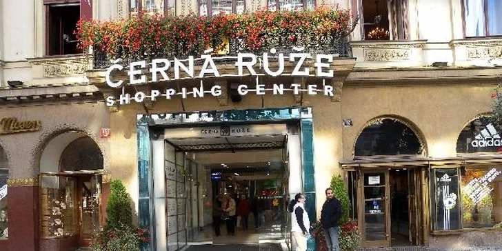 Najdete nás pohodlně v pasáží Černá růže