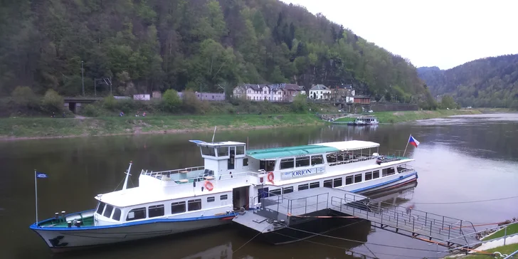 Vlakem na výlet: skalní pevnost Königstein, turistika i plavba lodí po Labi