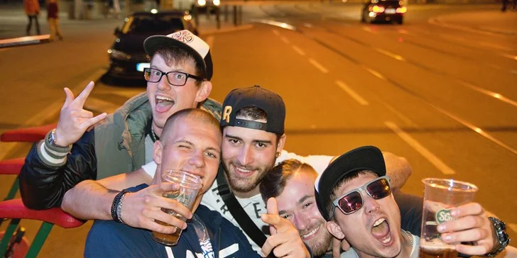 Úžasná jízda Brnem: Kološkopek až pro 16 osob se sudem piva, řidičem i obsluhou