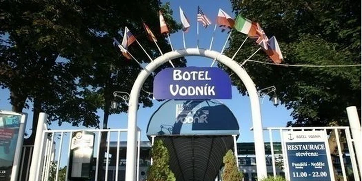 3denní dovolená pro dva v Praze na Botelu Vodník